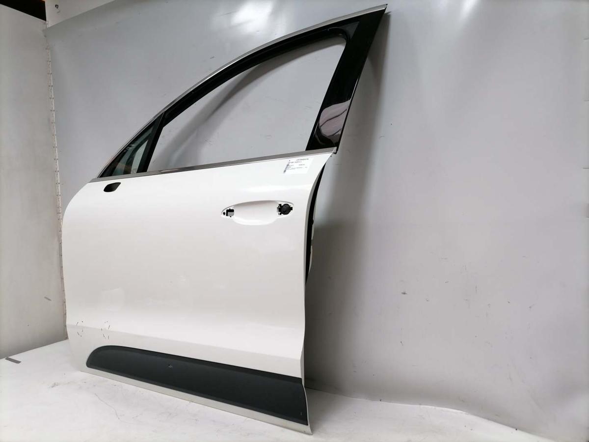 Porsche Macan original T&uuml;r vorn links Rohbau mehrere kleine Besch&auml;digungen Bj.2015